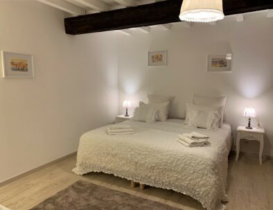grand lit chambre occitanie